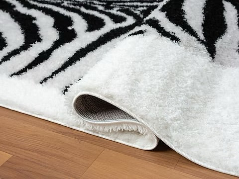Comfy Shag 225-Black&White
