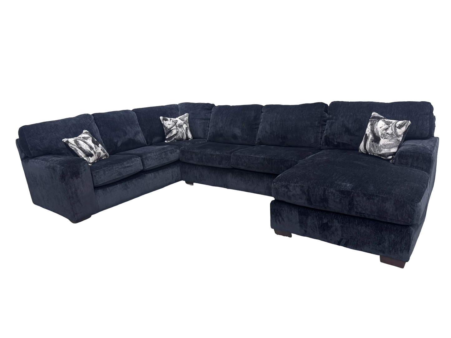 Luscios 3-Piece Sectional with Chaise – Black