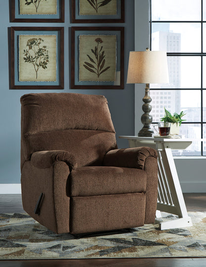 Nerviano Zero Wall Recliner Chocolate