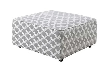 Brady Sectional (Black)