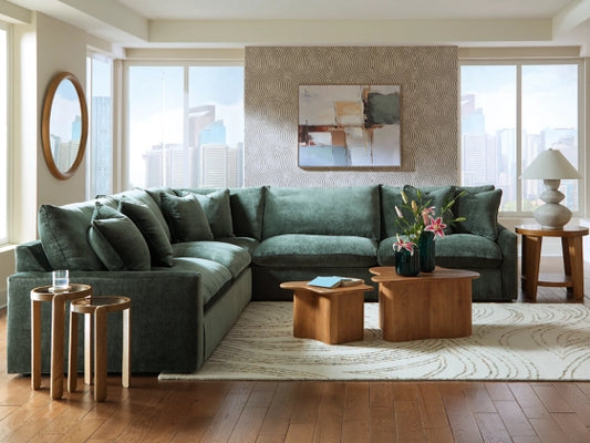 Carriage View 3-Piece Sectional( Coming Soon)