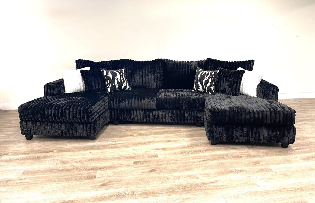 Darlyn Sectional Black