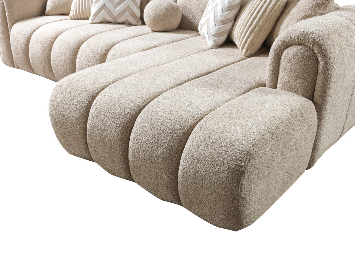 Lis Sand Boucle Sectional