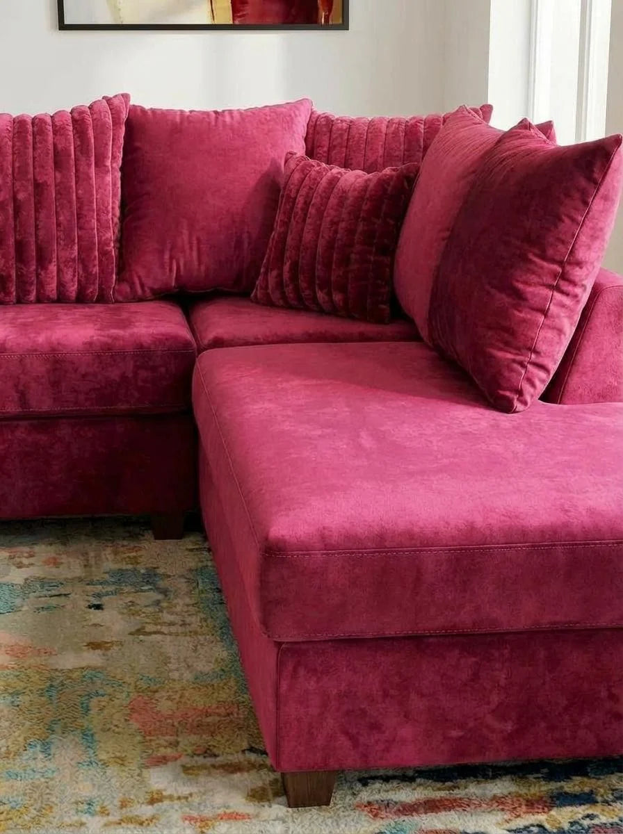 Kora Sectional Sofa – Pink / Fuchsia Fabric
