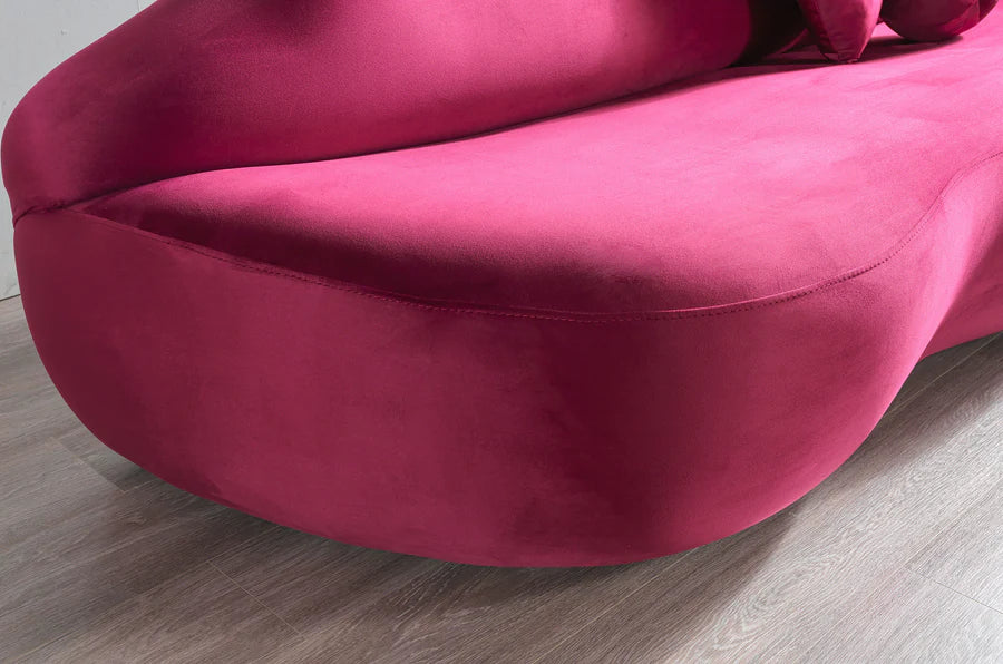 Lips Velvet Loveseat